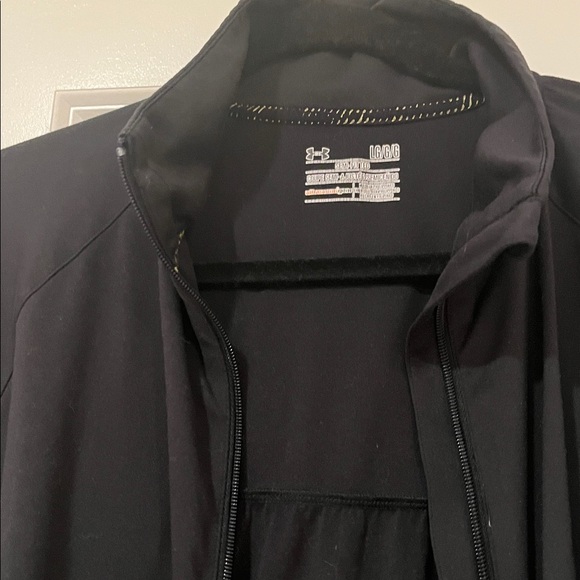 Under Armour Women's Full-Zip Black Jacket - Picture 6 of 6